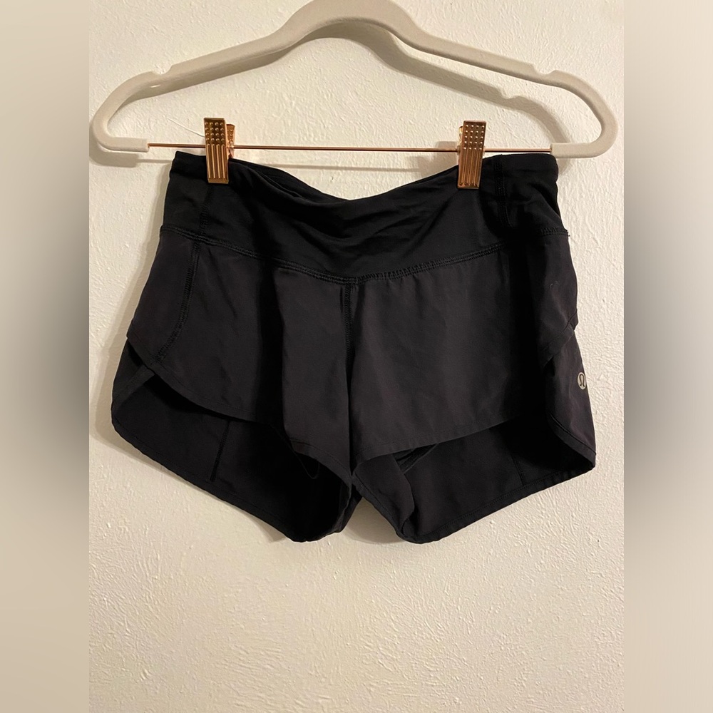 Lululemon low rise shorts black size 2